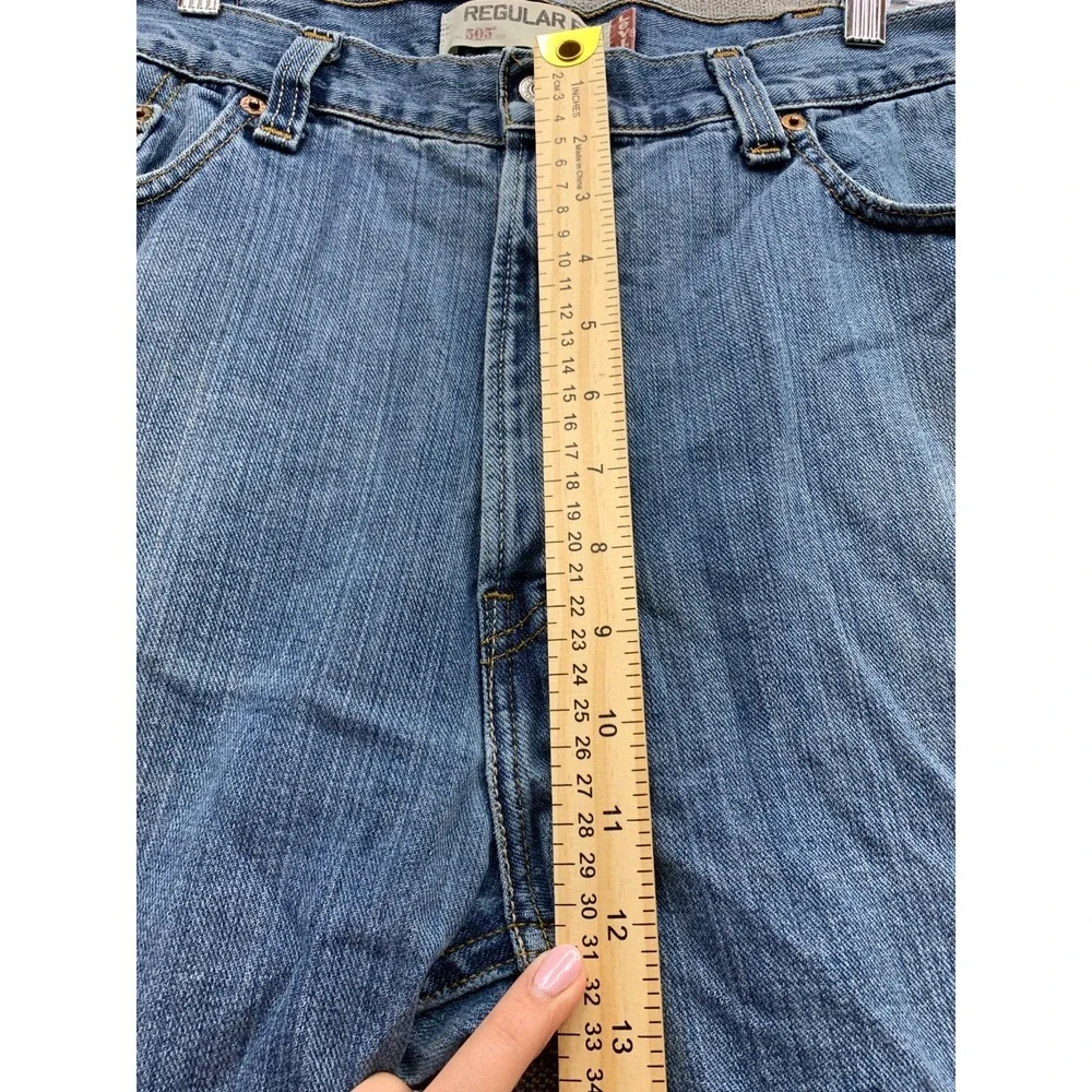 Levi's 505 Jeans Mens 33x32 Blue Denim Light Wash Mid Rise Regular Fit Straight